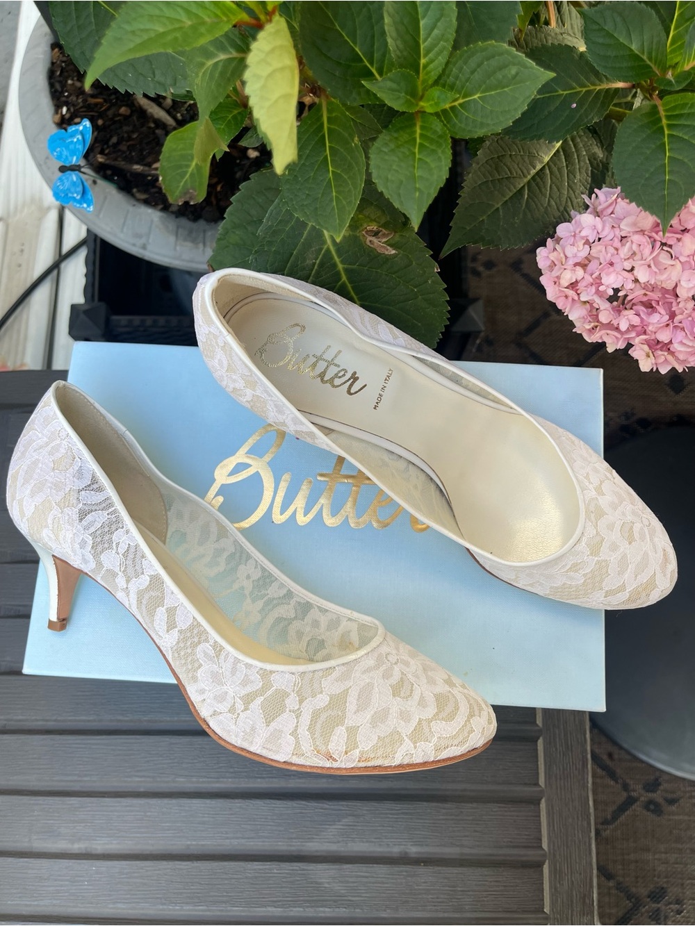 Women’s Butter - Ivory Lace Wedding Pumps 9.5 - Picture 1 of 11
